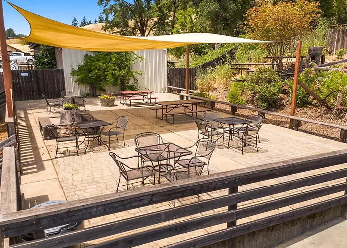 Mendocino Redwoods Rv Resort