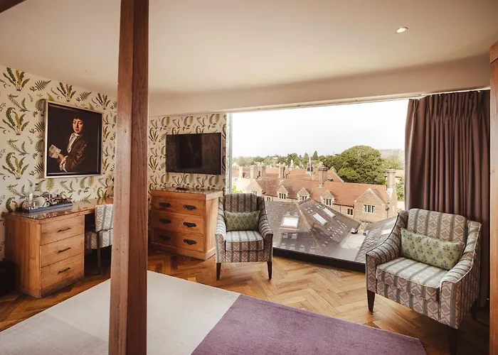The Varsity Hotel & Spa