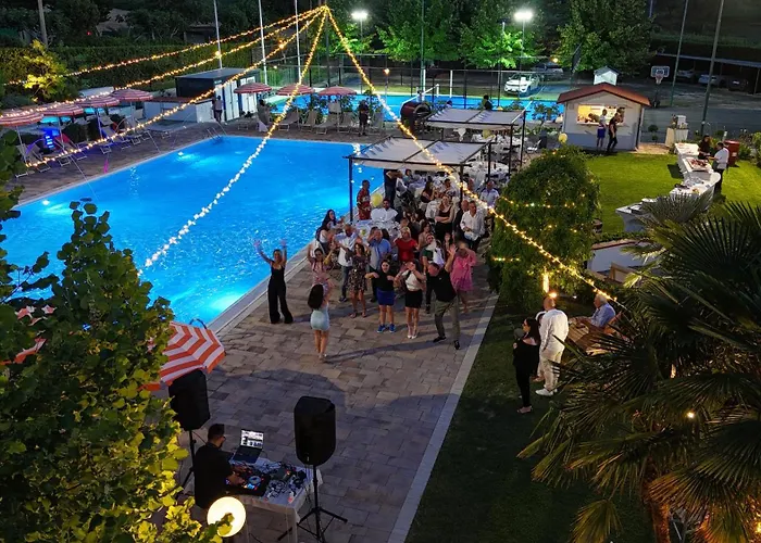Pineto Resort