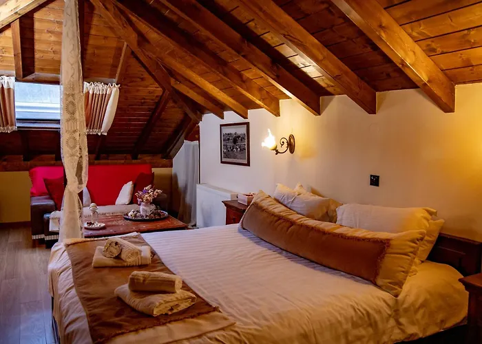 Arktouros Hotel