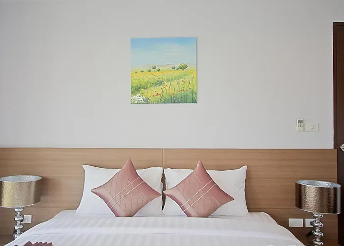 Bangtao Tropical Residence Resort And Spa