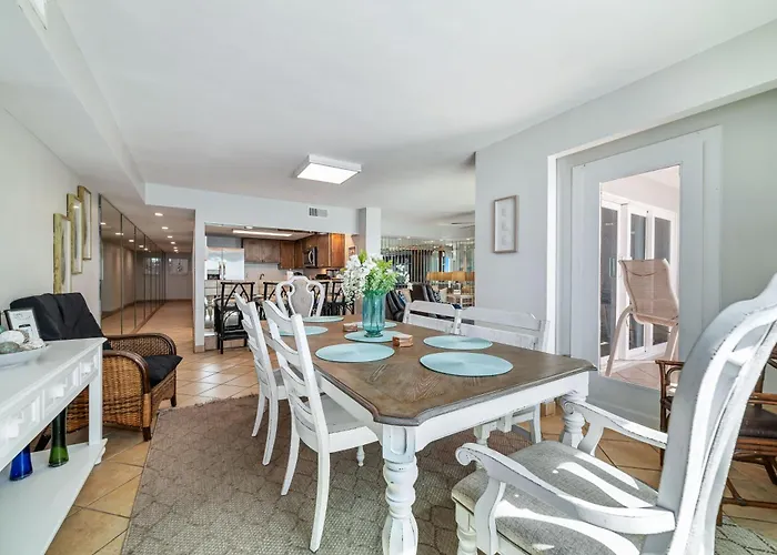Beachfront Bliss! 1800 Sq Ft Spacious 3Br Sleeps 12 - Oceans 9D