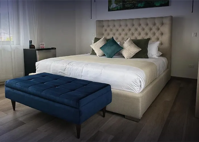 Hotel Boutique Mitad Del Mundo
