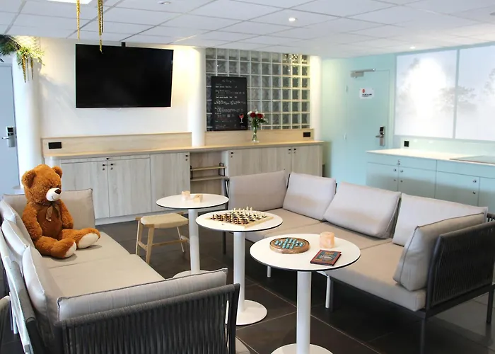 Hôtel Kyriad La Rochelle Centre Ville