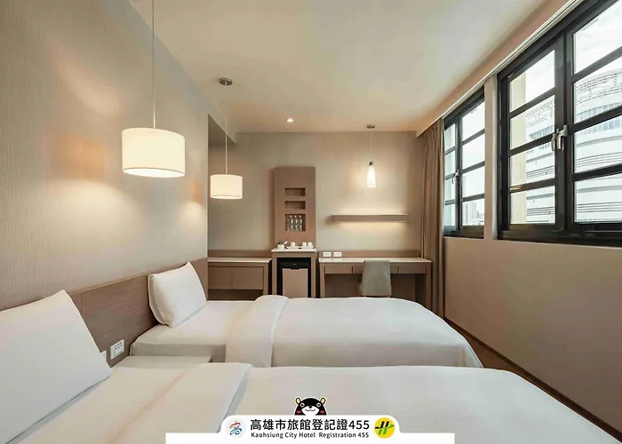 Kindness Hotel - Kaohsiung Main Station