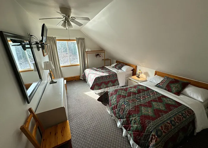 Xenia Lodge