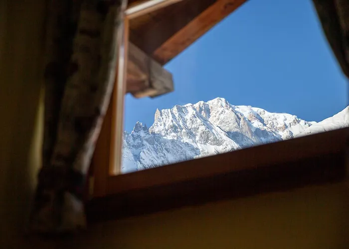 Shatush Hotel