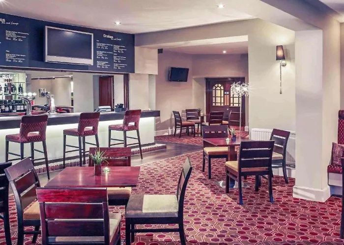Exeter Rougemont Station Experience By Palette Resorts