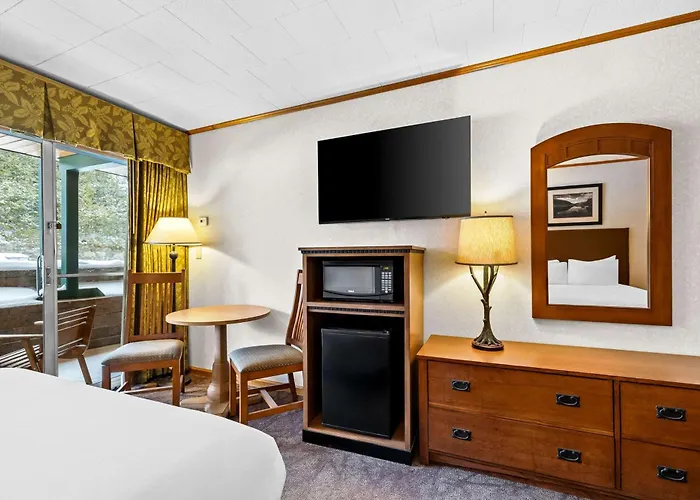 Best Western Adirondack Inn