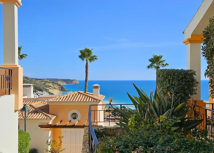 The View - Santo Antonio Villas, Golf And Spa
