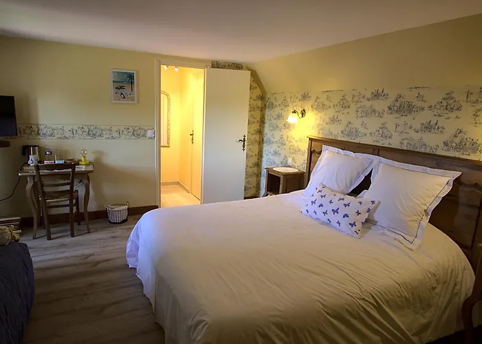 Logis Hotel Restaurant Manoir De L'Acherie