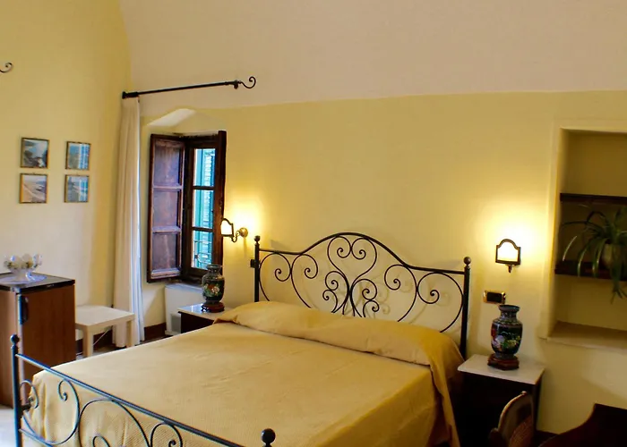 Palazzo Senape De Pace