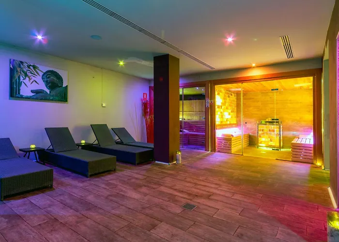 Nura Santa Ponsa & Spa