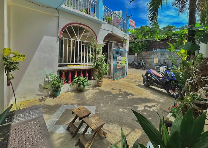 Carillo Guest House