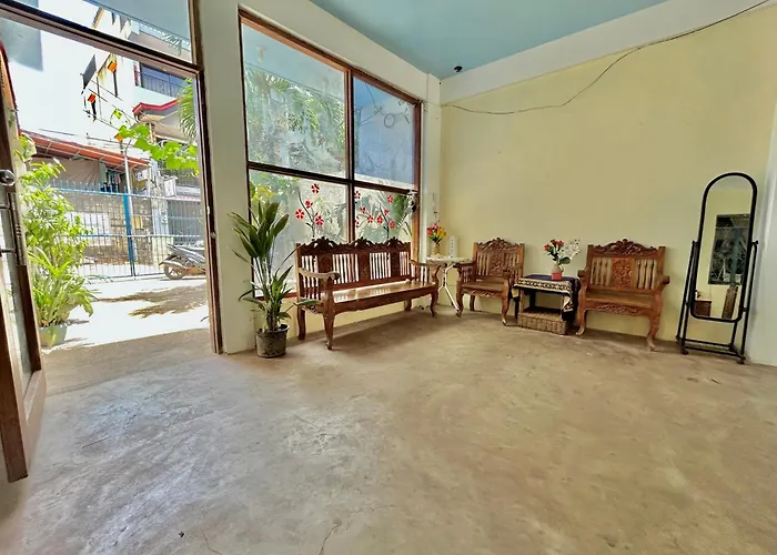 Carillo Guest House