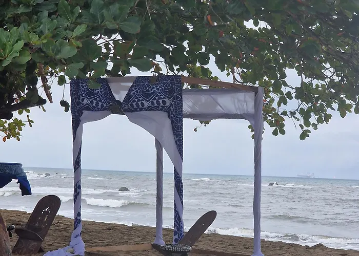 La Villa Lou, Musée Des Arts Grand Batangua