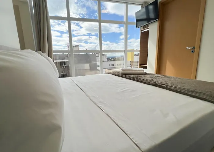 Elite Business Hotel
