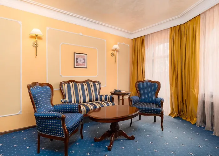 Festa Winter Palace Hotel