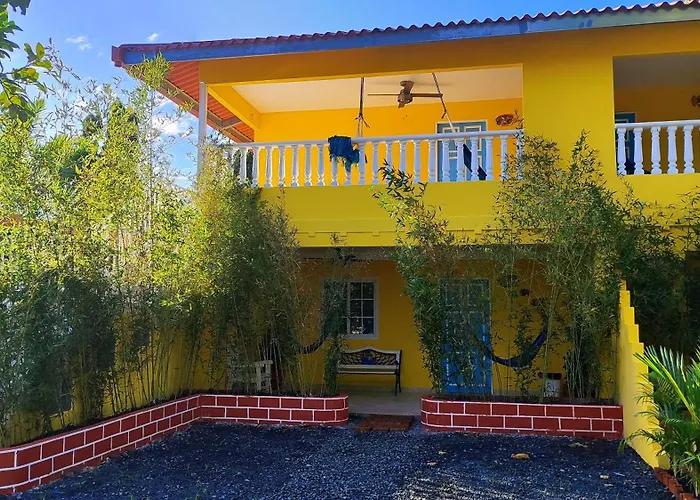 Las Catalinas Coronado