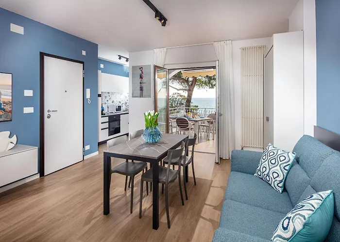 Brezza Marina Deluxe Apartment
