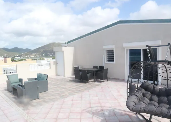 Panoramic Ocean View Flat-St Maarten