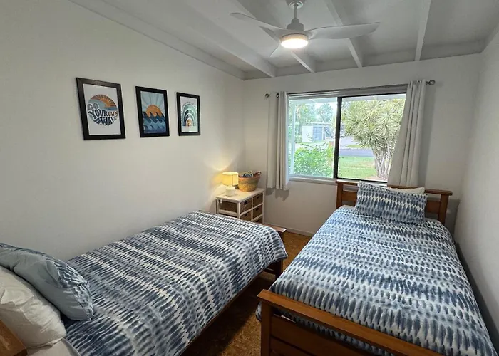 Dog-Friendly Beach House On A Quiet Family Street