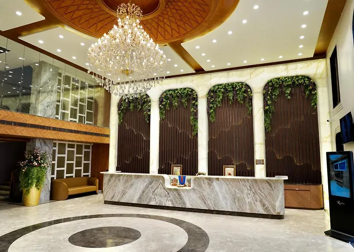 Balaji Palace Kashi - By Four Leaf Hotels