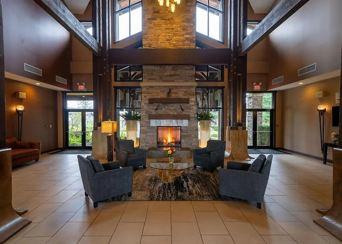 Sunrise Ridge Waterfront Resort