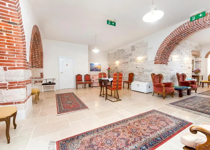 The Palace Rooms