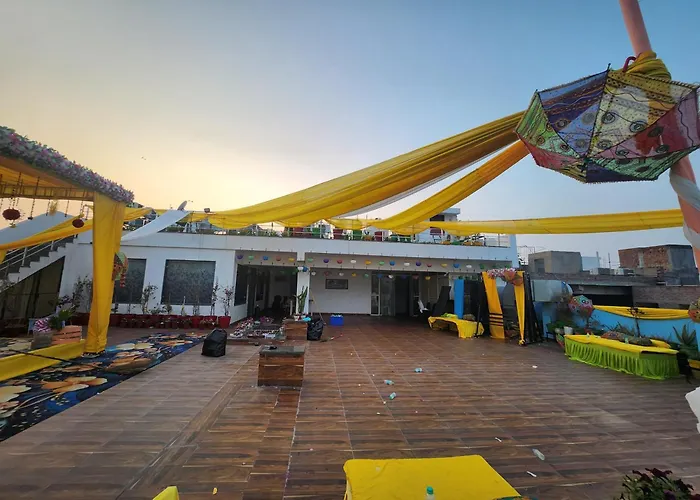 Hotel Anand Villa