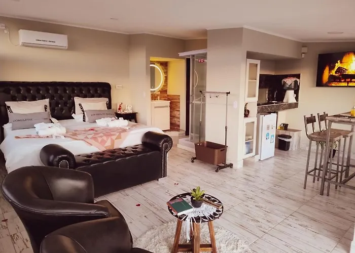 Ayres Suite