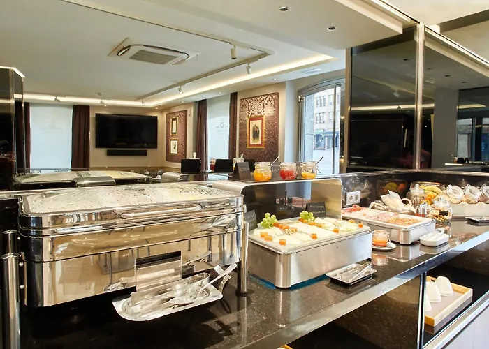 Nexus Valladolid Suites&Hotel