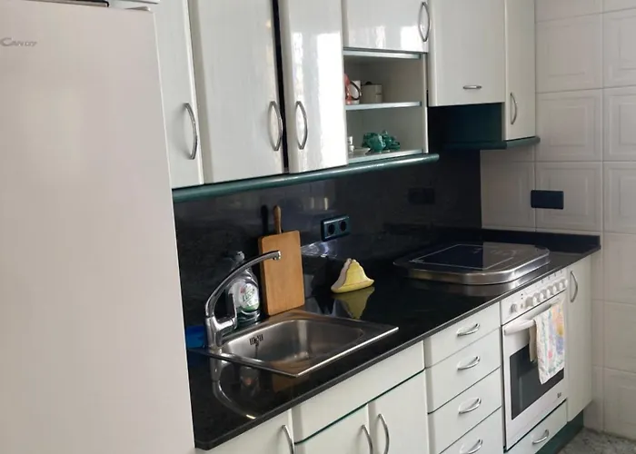 Apartamento La Pineda a 100 metros de la playa!!