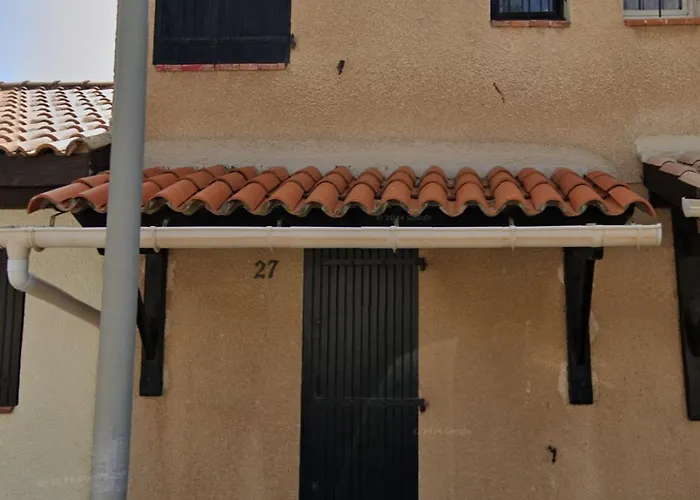 Maison Terracotta des Karantes
