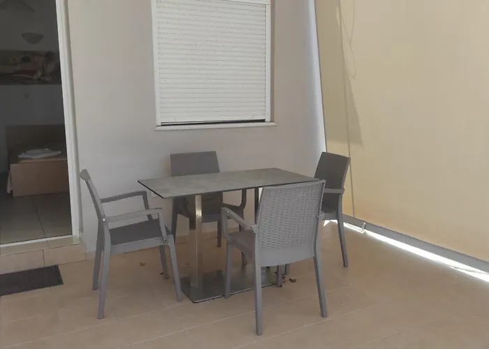 Cathrin Beach Apartments
