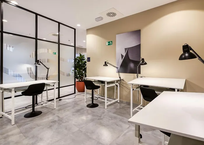 Livensa Living Studios San Sebastián