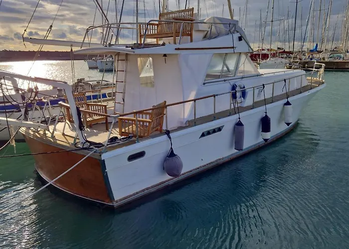 Salvador Bahia Boat And Breakfast