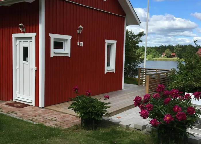 Stuga Med Sjoeutsikt, Lake View Cottage
