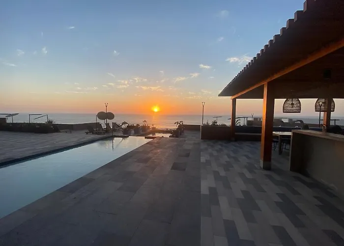 Beachfront Condo With Balcony Amazing View
