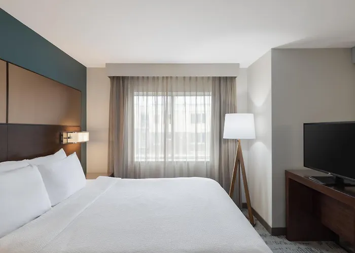 Residence Inn By Marriott Des Moines Downtown