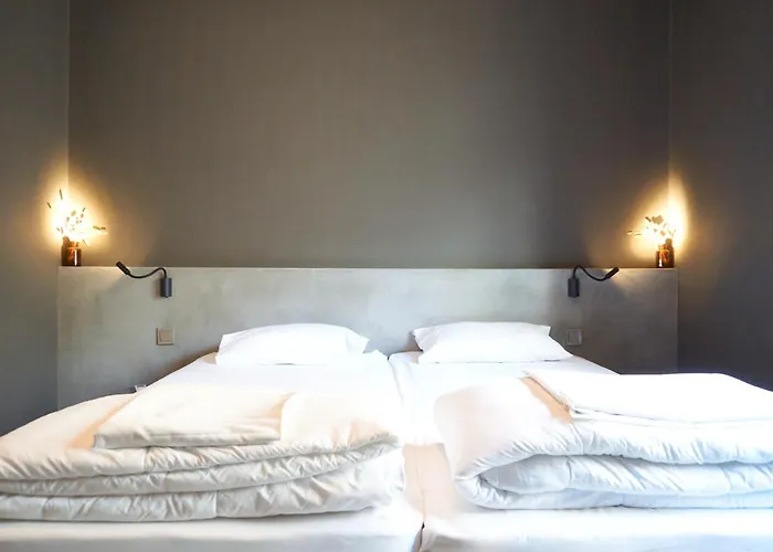 So Young Hostel
