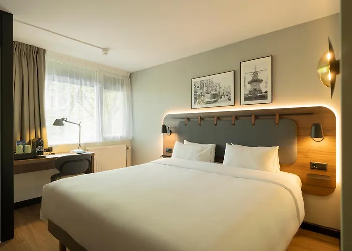 Campanile hotel y restaurante Amsterdam Zuid Oost