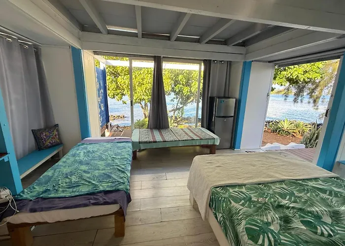 Bungalow Vue Lagon 180 Degre, La Maison Bleue