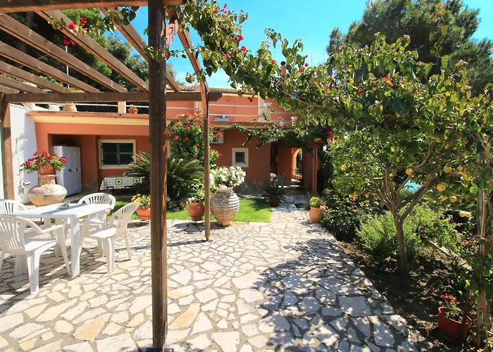 Villa Takis - Kontogialos, Pelekas Beach