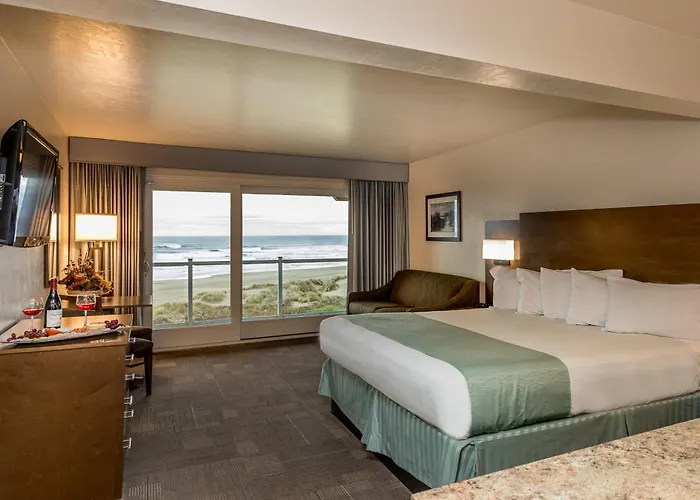 Driftwood Shores Resort