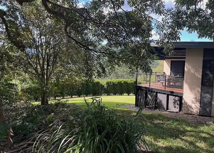 Seclude Rainforest Retreat (Adults Only)