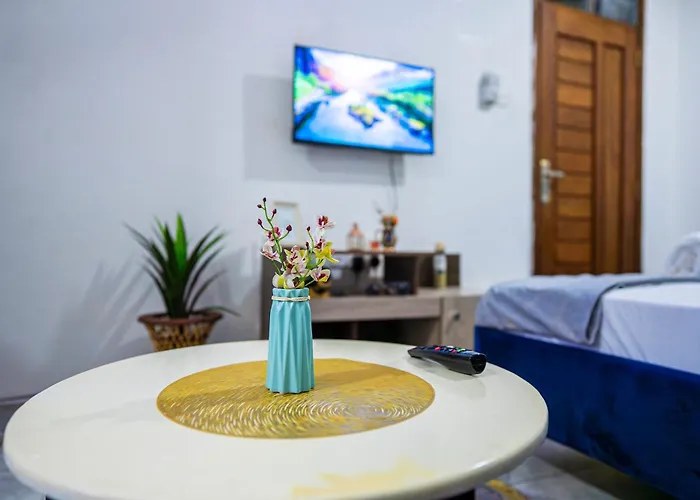 Affordable Modern Studio With Wifi Netflix In Bamburi Mtambo Near Beach & Town