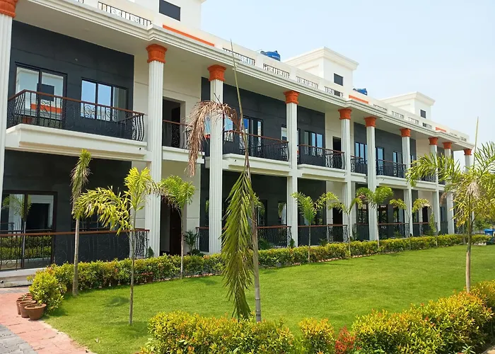 Rajbari Resort