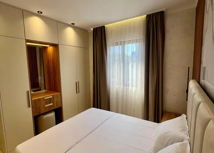 Kamberi Hotel&Apartments