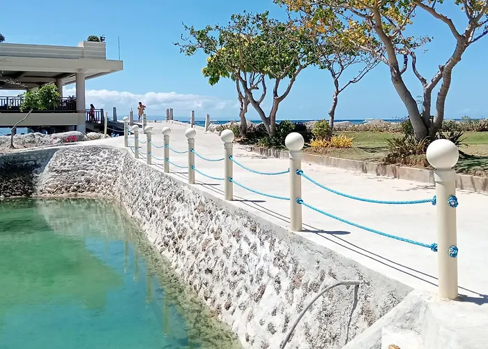 Nalusuan Island Resort And Marine Sanctuary